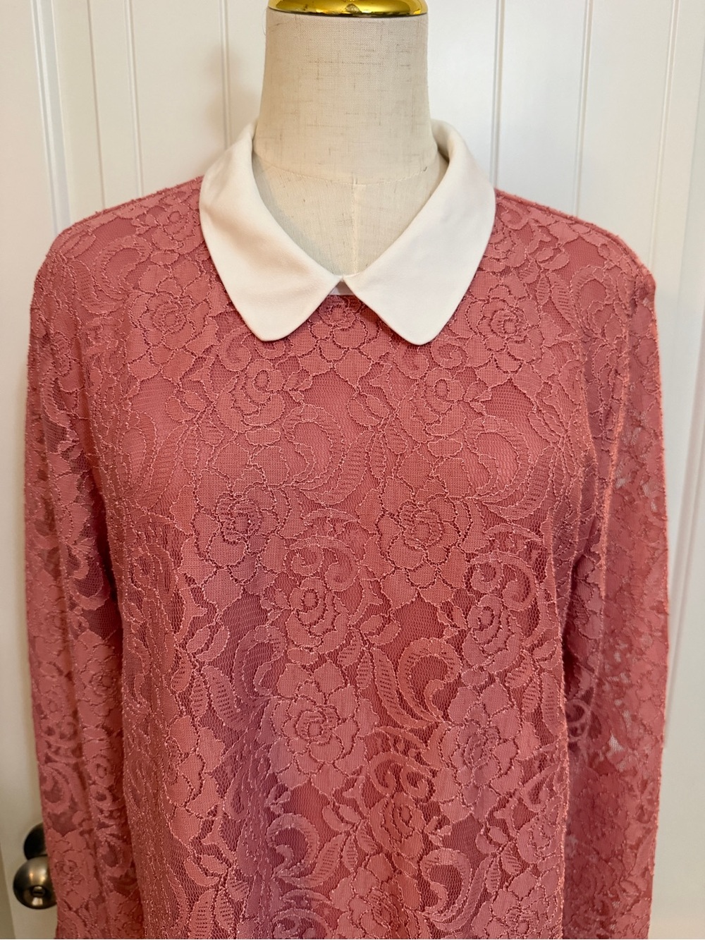 Karl Lagerfeld Dusty Rose Lace Blouse with Off White Peter Pan Collar Lg - Picture 6 of 14